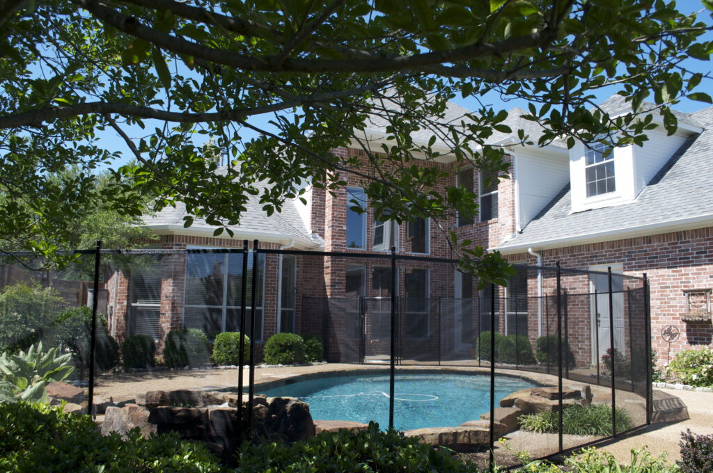 professional removable pool fence installation